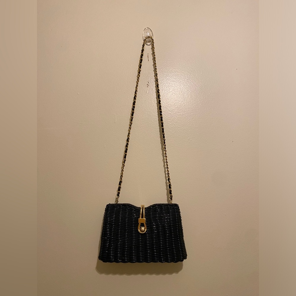 Vintyge Elegant Black Woven Chain Strap Bag - Picture 2 of 10